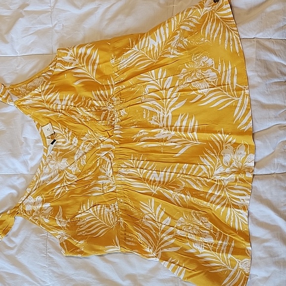 Roxy womens Mineral Yellow Floral Ruffle strap blouse size large - Picture 6 of 12